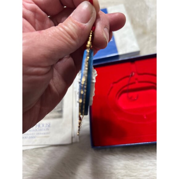 The White House 200th Anniversary Christmas Ornament 2000 - Picture 2 of 9